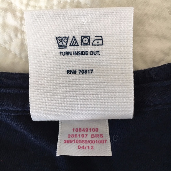 VS PINK Boston Red Sox Cropped Oversized Tee - Picture 5 of 12